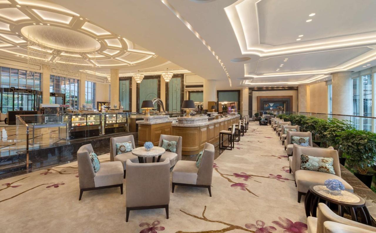 Radisson Blu Hotel Wuhan Etd Zone Exteriör bild