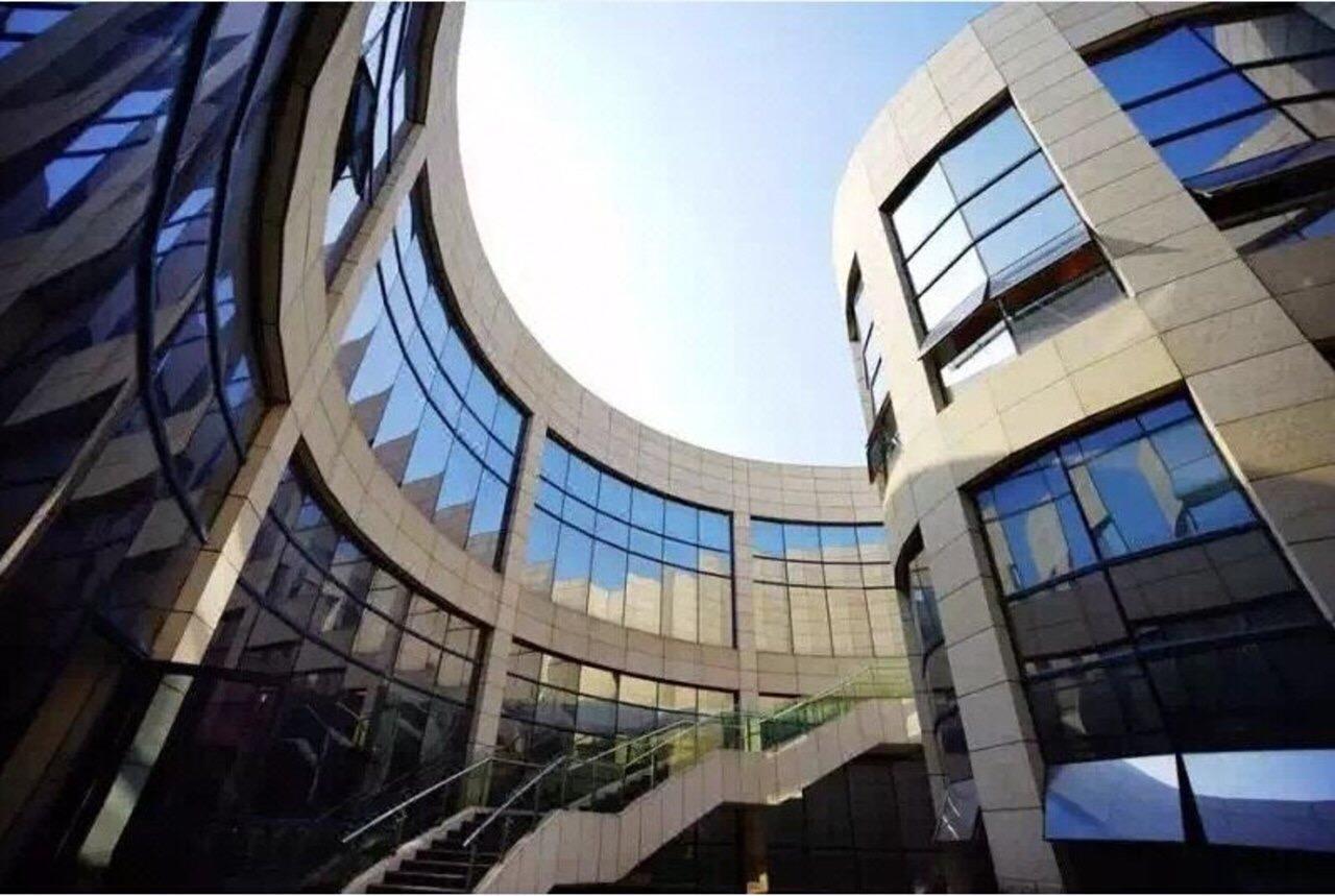 Radisson Blu Hotel Wuhan Etd Zone Exteriör bild