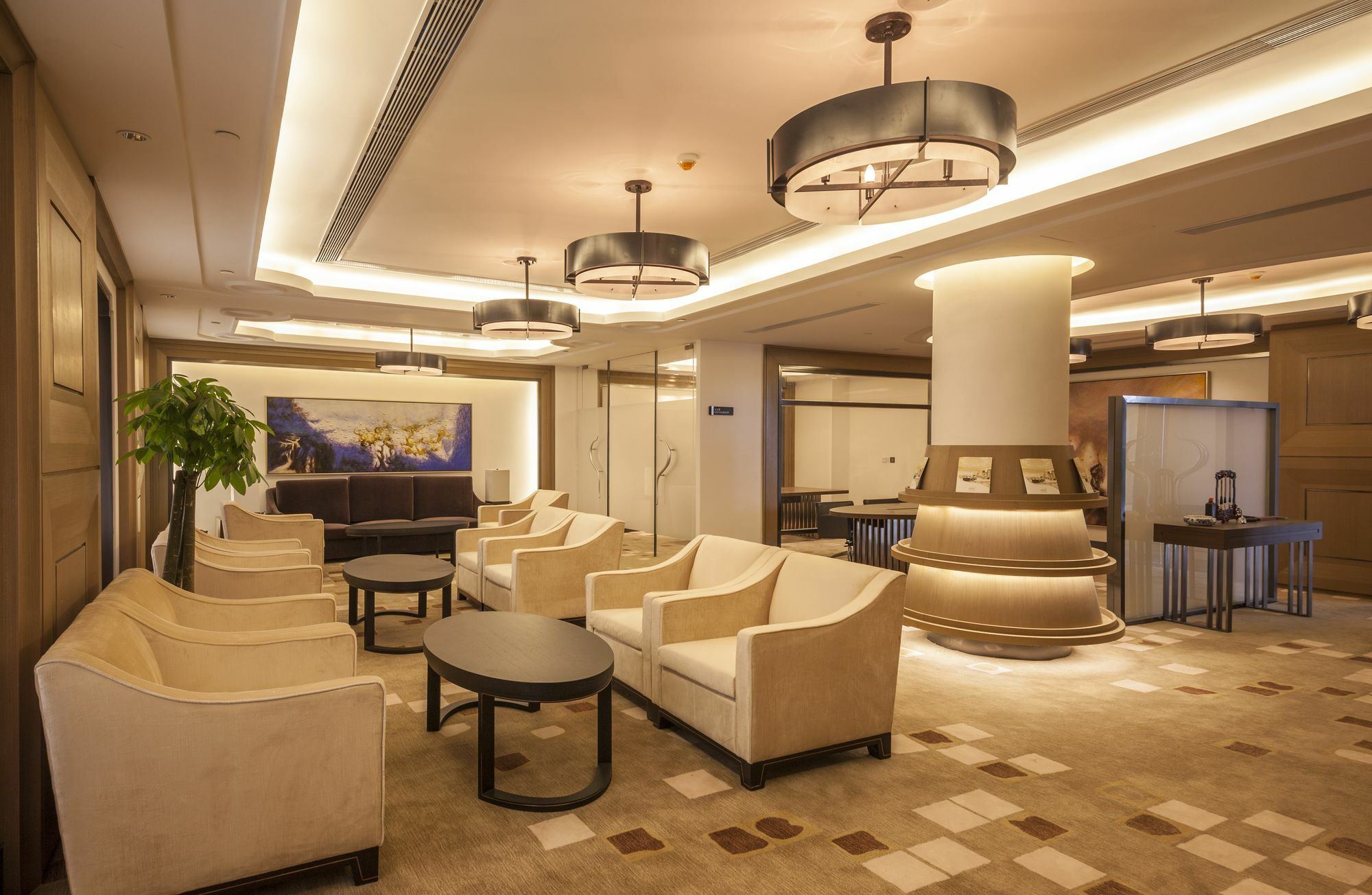 Radisson Blu Hotel Wuhan Etd Zone Exteriör bild